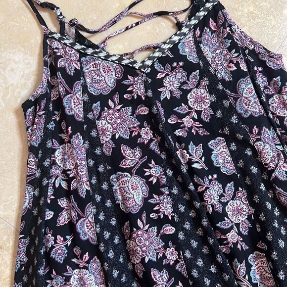 💕Cute dress 💕  - Picture 3 of 6